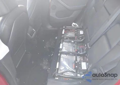 2022 Tesla Model Y Performance Dual Motor All-Wheel Drive z USA, uszkodzony, nr VIN 7SAYGDEF7NF376953